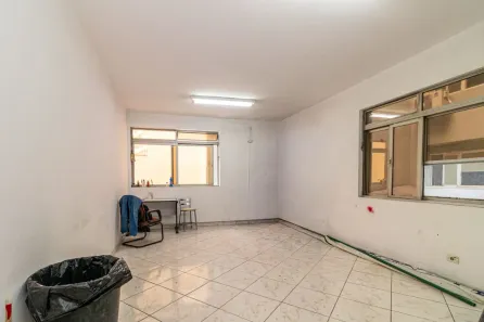 Ponto Comercial para alugar, 30m² no Liberdade, São Paulo