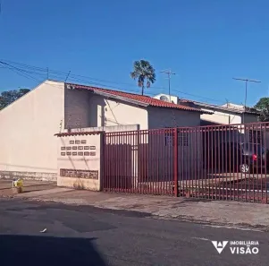 Casa com 3 Quartos para alugar, 110m² no Nossa Senhora da Abadia, Uberaba