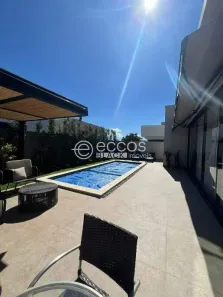 Casa de Condomínio com 4 Quartos à venda, 284m² no Jardim Sul, Uberlândia