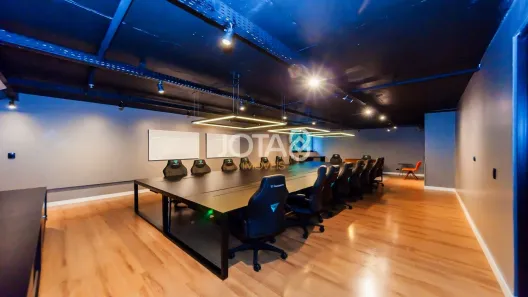 Sala Comercial para alugar, 524m² no Campo Comprido, Curitiba