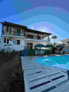 Casa de Condomínio com 4 Quartos para alugar, 290m² no Barra do Jacuípe, Camaçari