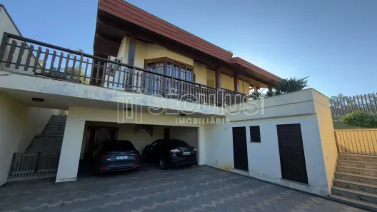 Casa com 4 Quartos à venda, 322m² no Jaraguá Esquerdo, Jaraguá do Sul