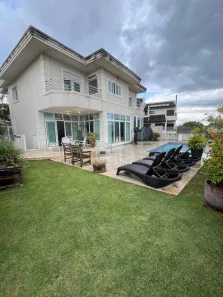 Casa de Condomínio com 5 Quartos à venda, 580m² no Alphaville, Santana de Parnaíba