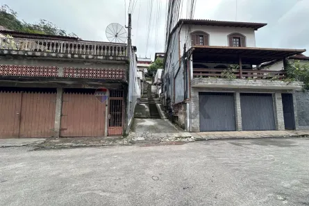 Casa com 2 Quartos para alugar, 40m² no Vale do Paraíso, Teresópolis