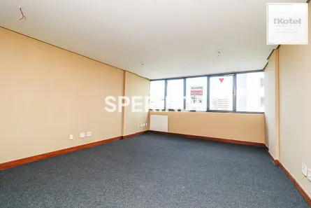 Sala Comercial com 1 Quarto à venda, 37m² no Boa Vista, Porto Alegre