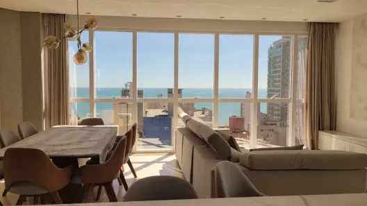 Cobertura com 5 Quartos à venda, 380m² no Meia Praia, Itapema