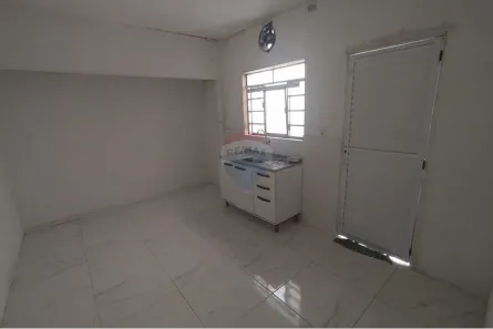 Casa com 3 Quartos para alugar, 130m² no Jardim Guapituba, Mauá