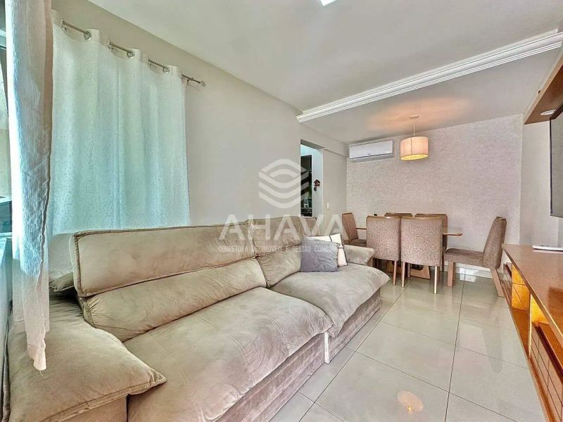 Casa em condomínio com 3 quartos — Copacabana, Belo Horizonte