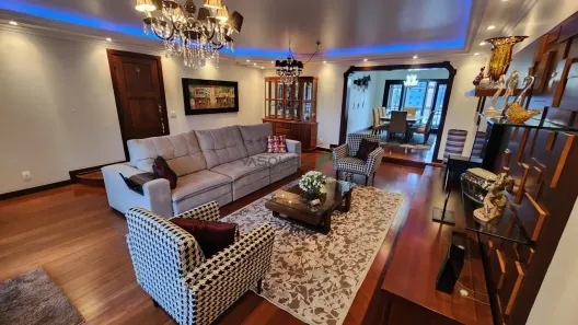 Apartamento com 3 Quartos à venda, 186m² no Várzea, Teresópolis