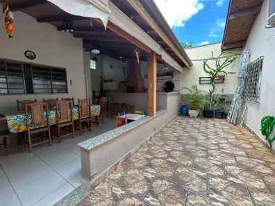 Casa com 3 Quartos à venda, 180m² no Piracicamirim, Piracicaba
