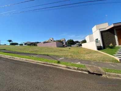 Lote/Terreno à venda, 300m² no Royal Boulevard, Ibiporã