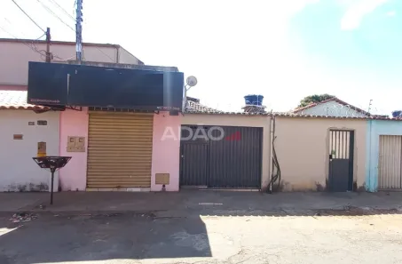 Casa com 4 Quartos à venda, 200m² no Setor São José, Goiânia