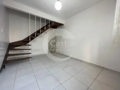 Sobrado com 2 Quartos à venda, 40m² no Jardim Itália, São Paulo