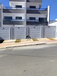 Casa com 2 Quartos à venda, 70m² no Alto das Flores, Betim