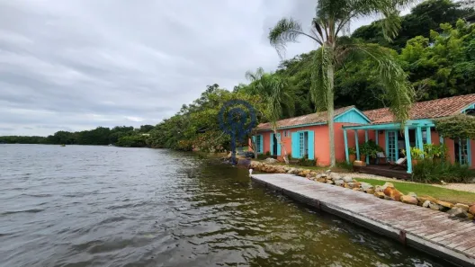 Casa com 6 Quartos à venda, 1400m² no Lagoa da Conceição, Florianópolis