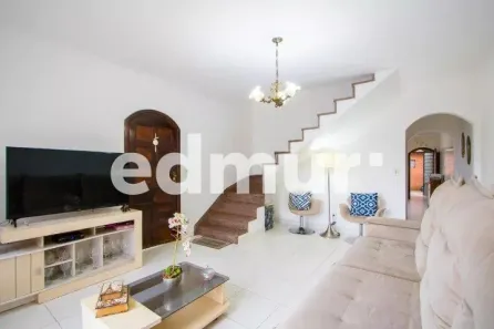 Sobrado com 3 Quartos para alugar, 230m² no Vila Valparaíso, Santo André