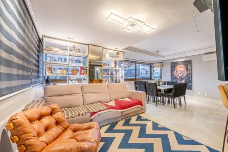 Apartamento com 3 Quartos à venda, 168m² no Passo da Areia, Porto Alegre