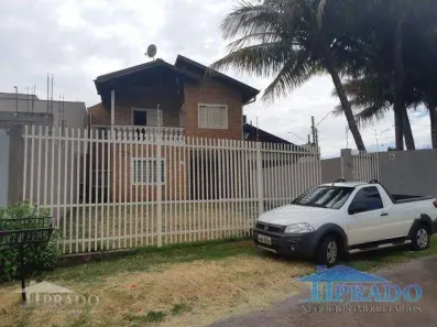 Sobrado com 4 Quartos à venda, 200m² no Vila Romana, Ibiporã
