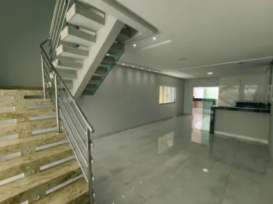 Sobrado com 3 Quartos à venda, 290m² no Residencial Cidade Verde, Goiânia