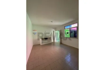 Casa com 2 Quartos para alugar, 200m² no Sapiranga-Coité, Fortaleza