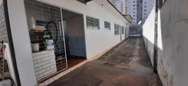 Casa com 3 Quartos à venda, 20m² no Centro, Campo Grande