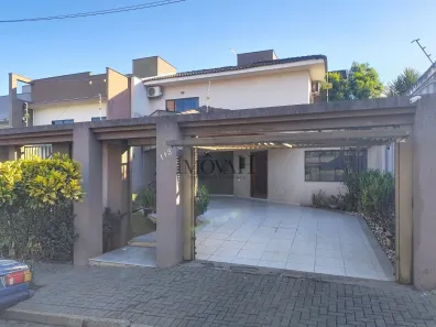 Sobrado com 3 Quartos à venda, 200m² no Jardim dos Estados, Londrina