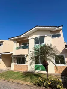 Casa de Condomínio com 3 Quartos à venda, 187m² no Lagoa Redonda, Fortaleza