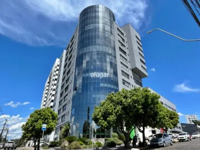 Sala Comercial para alugar, 525m² no Sanvitto, Caxias do Sul