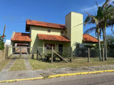 Sobrado com 4 Quartos à venda, 235m² no , Xangri-Lá