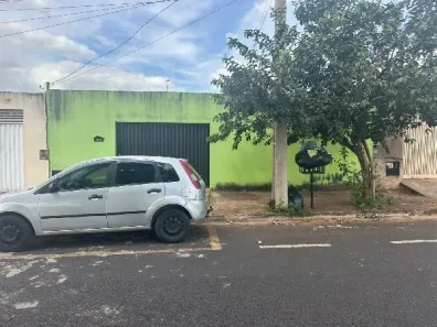 Casa com 1 Quarto à venda, 250m² no Jardim Marajó, Uberaba