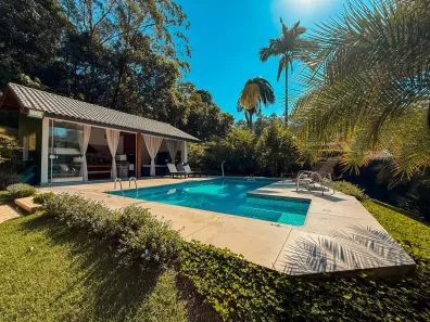 Casa de Condomínio com 3 Quartos à venda, 450m² no Algarve, Cotia