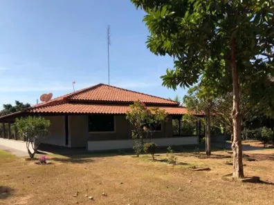 Fazenda/Sítio com 3 Quartos à venda, 5500m² no Centro, Junqueirópolis