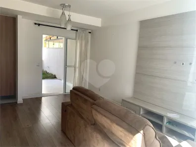 Casa de Condomínio com 2 Quartos para alugar, 82m² no Taboão, São Roque