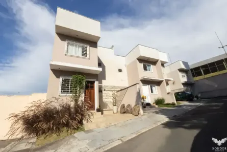 Sobrado com 2 Quartos à venda, 61m² no Abranches, Curitiba