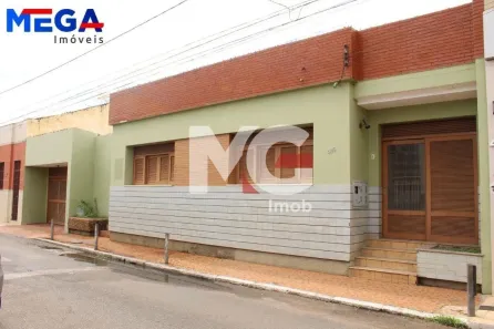 Casa com 4 Quartos à venda, 751m² no Centro, Juazeiro do Norte