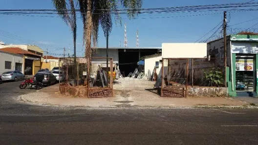 Casa com 1 Quarto à venda, 480m² no Ipiranga, Ribeirão Preto