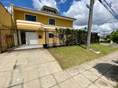 Casa com 3 Quartos à venda, 180m² no Capão Raso, Curitiba