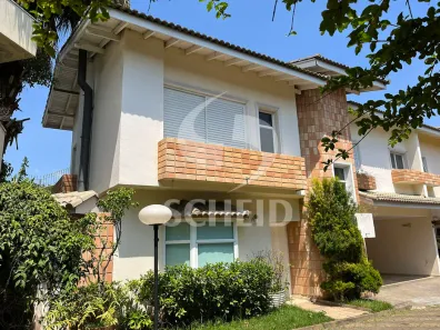Casa de Condomínio com 4 Quartos para alugar, 270m² no Jardim Cordeiro, São Paulo
