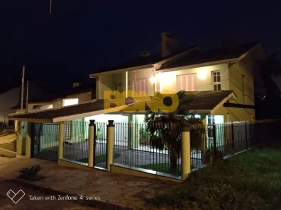 Casa com 3 Quartos à venda, 272m² no Flores da Cunha, Flores da Cunha