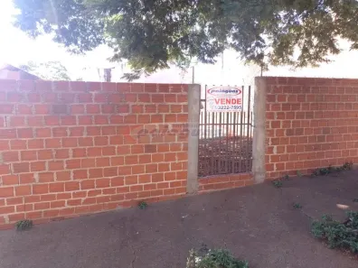 Lote/Terreno à venda, 300m² no Parque das Laranjeiras, Maringá