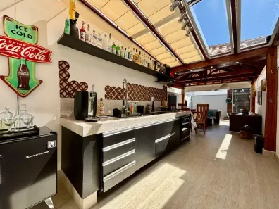 Casa com 3 Quartos à venda, 152m² no Aeroporto, Juiz de Fora