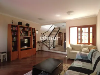 Sobrado com 3 Quartos à venda, 327m² no Vila Metalúrgica, Santo André