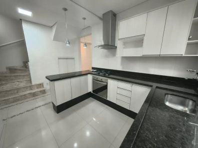 Sobrado com 3 Quartos à venda, 125m² no Jardim São Pedro, Mogi das Cruzes