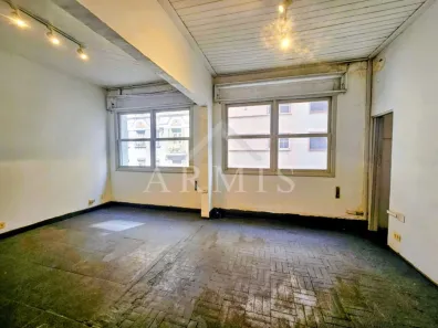 Sala Comercial para alugar, 123m² no República, São Paulo