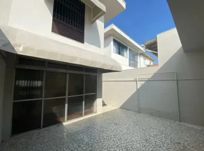 Sobrado com 2 Quartos à venda, 200m² no Vila Inah, São Paulo