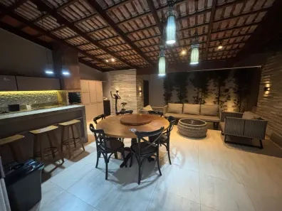 Sobrado com 3 Quartos à venda, 147m² no Condomínio Privê dos Girassóis, Goiânia