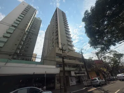 Kitnet com 1 Quarto à venda, 50m² no Zona 01, Maringá