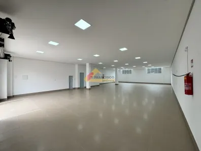 Ponto Comercial para alugar, 216m² no São José, Divinópolis