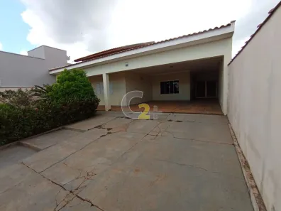 Casa com 3 Quartos à venda, 229m² no Centro, Tabapuã