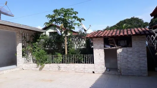Casa com 2 Quartos à venda, 200m² no Balneário Garça Vermelha, Peruíbe